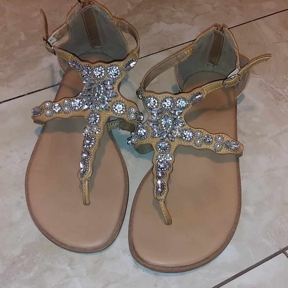 Used sandals